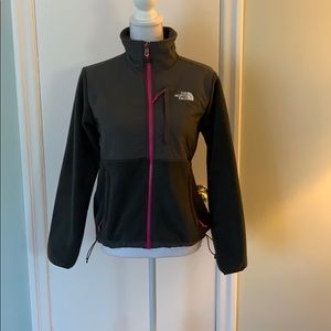 The North Face Women’s Denali Jacket